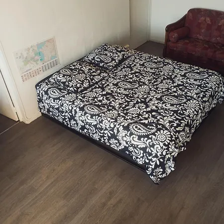 X1 Lit Queen Size 2 Pers Xvi Hostal
